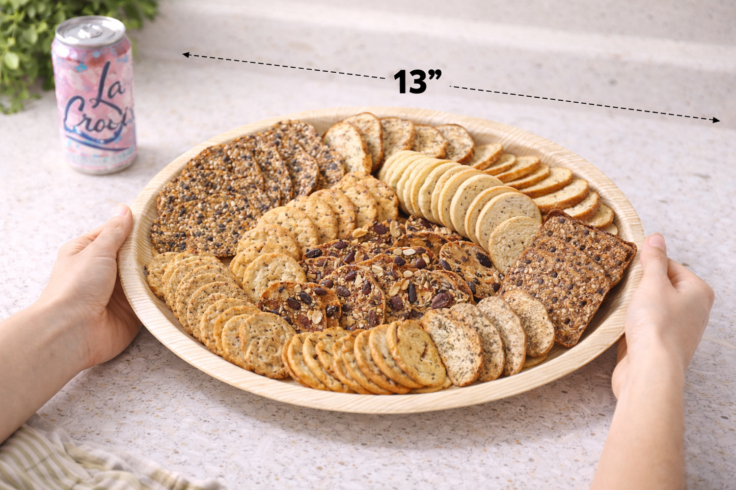 Accoutrements Platter (13")