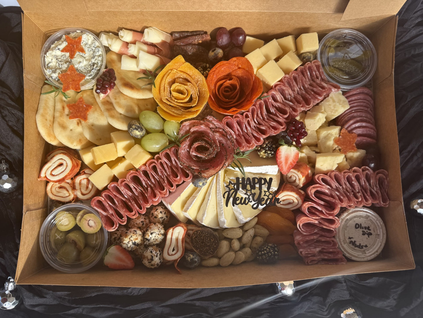 Classic Gathering Box (16" x 11")
