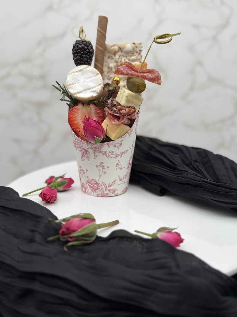 Grande Charcuterie Cups (14 oz)